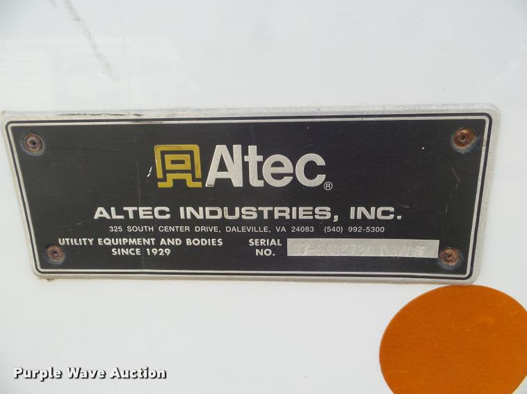 image for item DB3571 2008 International DuraStar 4300 bucket truck