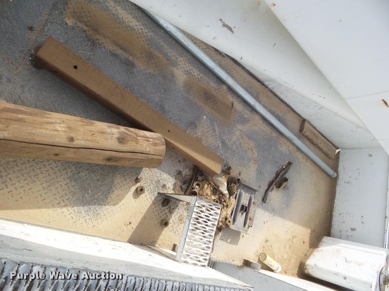 image for item DB3571 2008 International DuraStar 4300 bucket truck