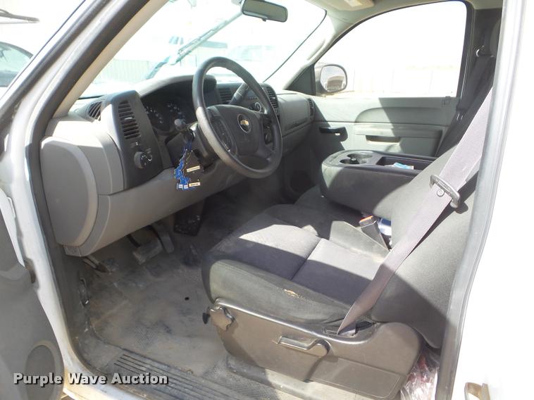 image for item DB3575 2012 Chevrolet Silverado 1500 pickup truck