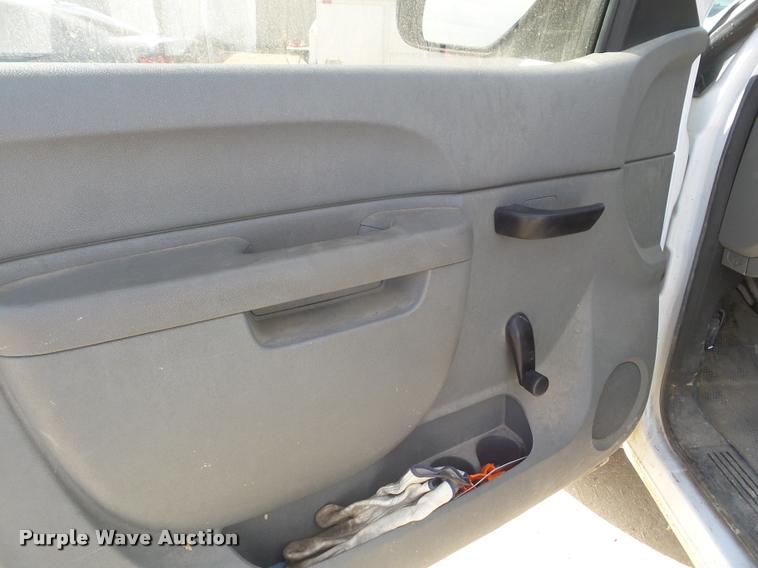 image for item DB3575 2012 Chevrolet Silverado 1500 pickup truck