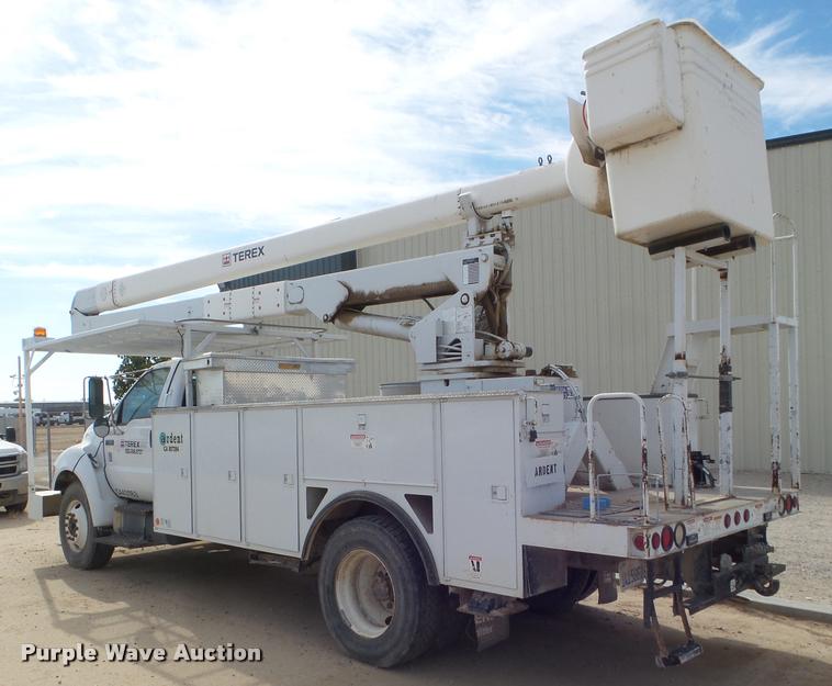 image for item DB3576 2008 Ford F750 Super Duty bucket truck