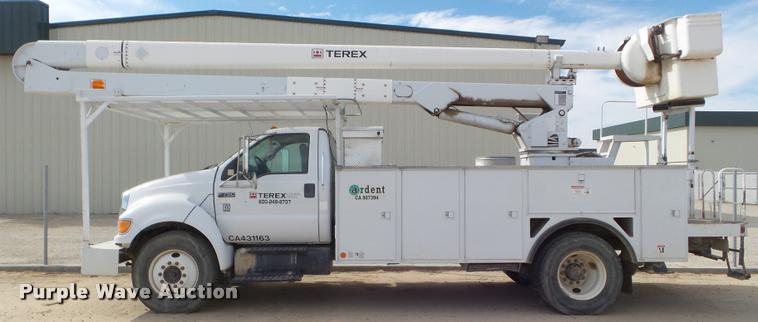 image for item DB3576 2008 Ford F750 Super Duty bucket truck