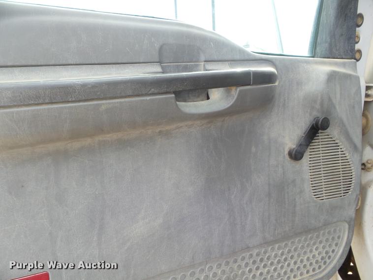 image for item DB3576 2008 Ford F750 Super Duty bucket truck