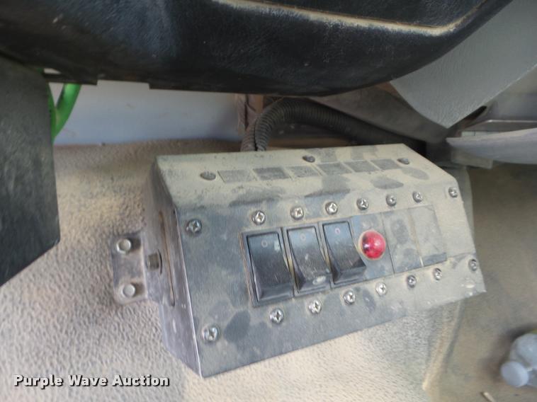 image for item DB3576 2008 Ford F750 Super Duty bucket truck