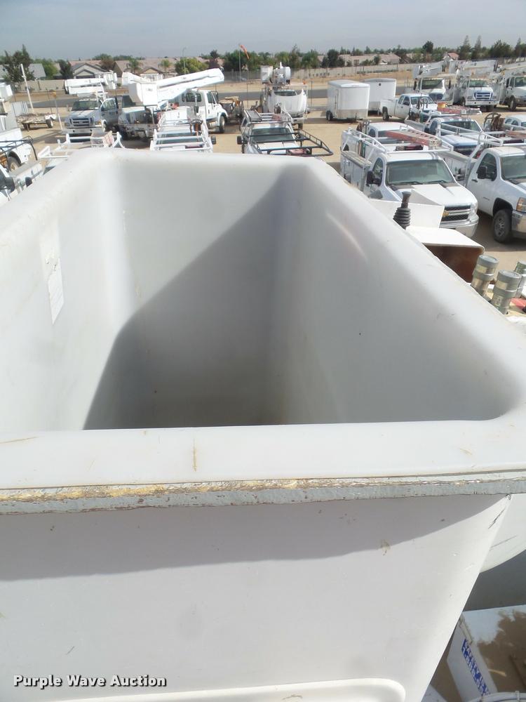 image for item DB3576 2008 Ford F750 Super Duty bucket truck