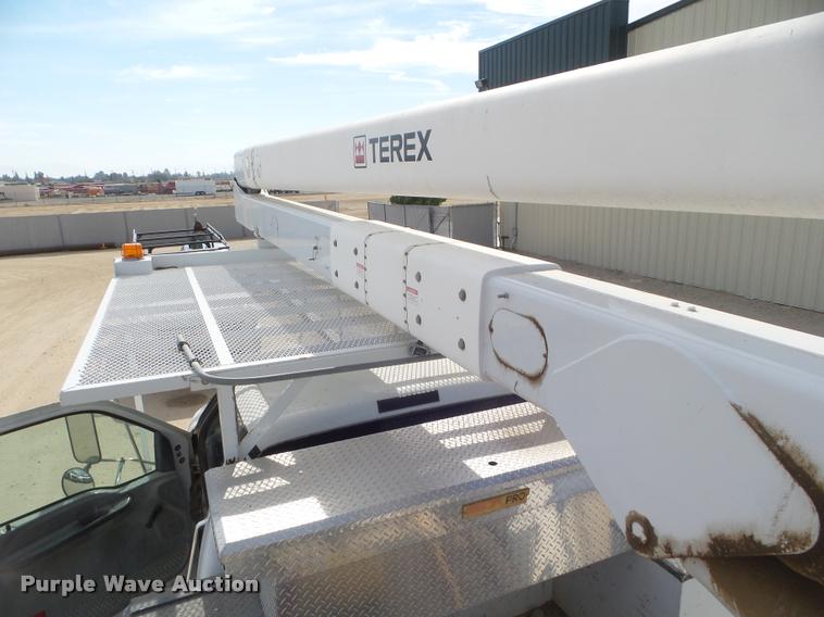 image for item DB3576 2008 Ford F750 Super Duty bucket truck