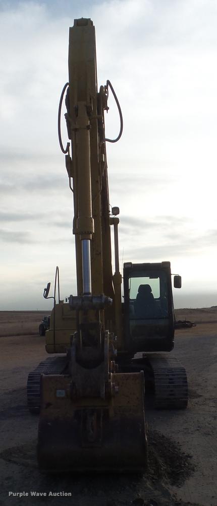 image for item DB3593 2003 Caterpillar 320C excavator