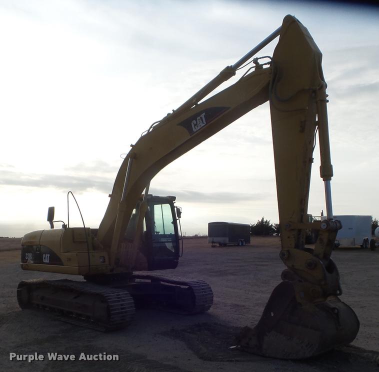 image for item DB3593 2003 Caterpillar 320C excavator