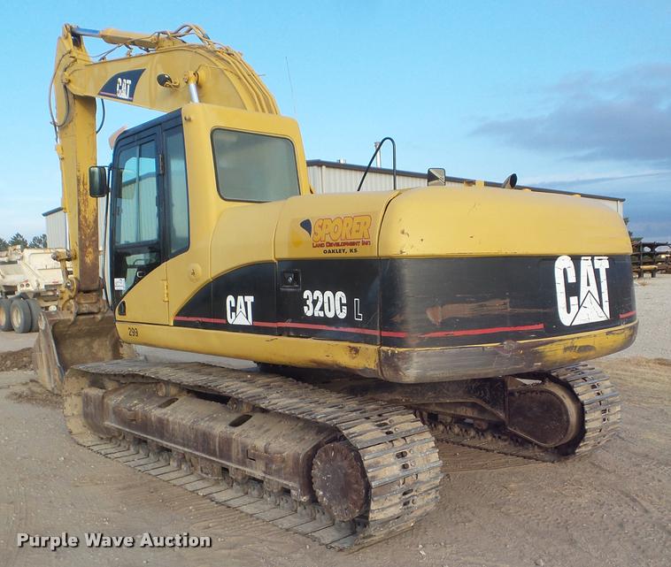 image for item DB3593 2003 Caterpillar 320C excavator