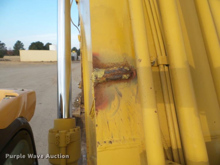 image for item DB3593 2003 Caterpillar 320C excavator