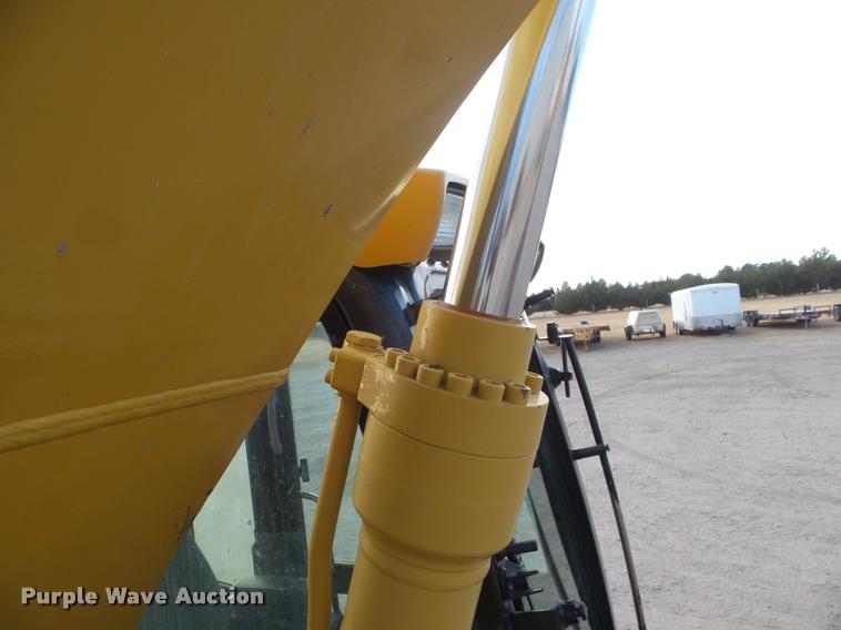 image for item DB3593 2003 Caterpillar 320C excavator