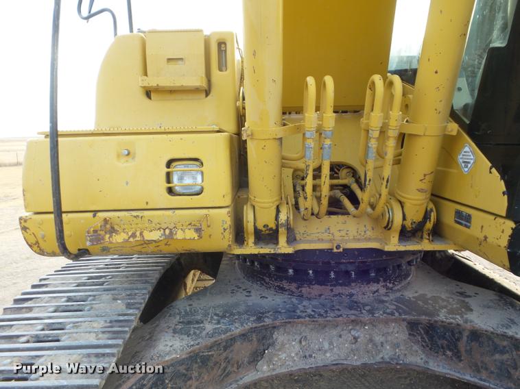 image for item DB3593 2003 Caterpillar 320C excavator