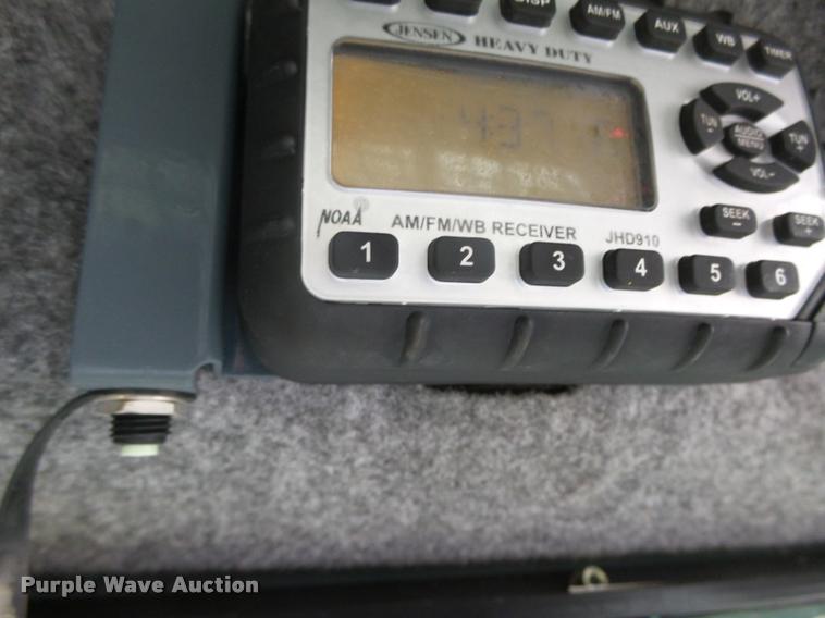 image for item K2453 2013 Gehl R220 skid steer