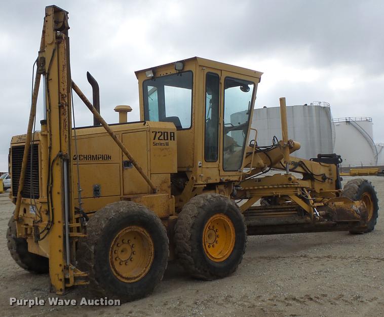 image for item K5595 1995 Champion 720A motor grader