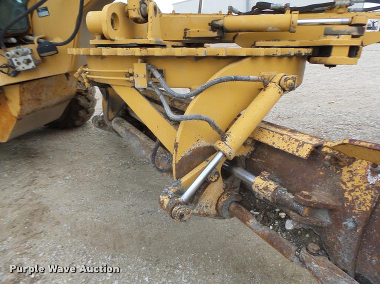 image for item K5595 1995 Champion 720A motor grader