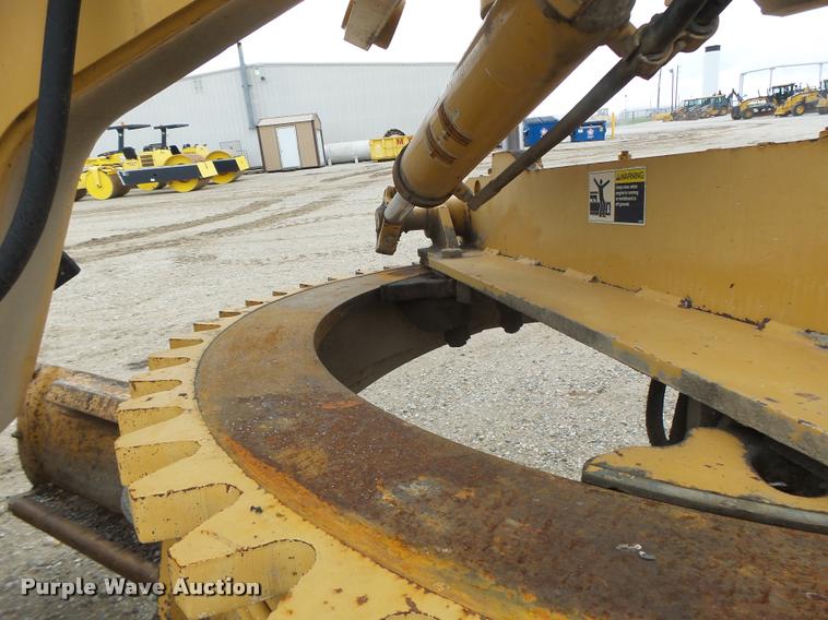 image for item K5595 1995 Champion 720A motor grader