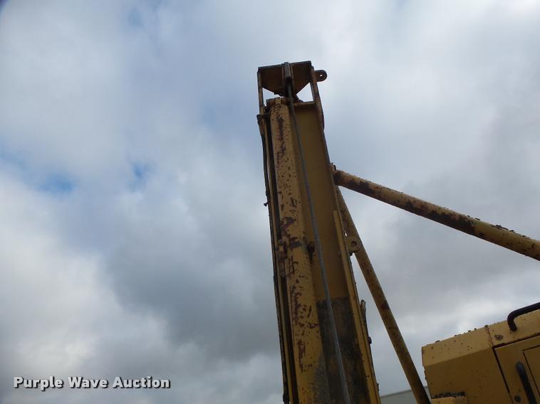 image for item K5595 1995 Champion 720A motor grader