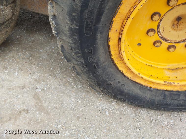 image for item K5595 1995 Champion 720A motor grader