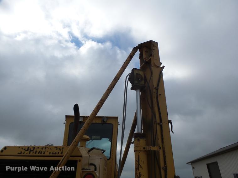 image for item K5595 1995 Champion 720A motor grader