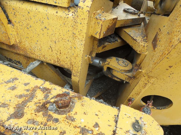 image for item K5595 1995 Champion 720A motor grader