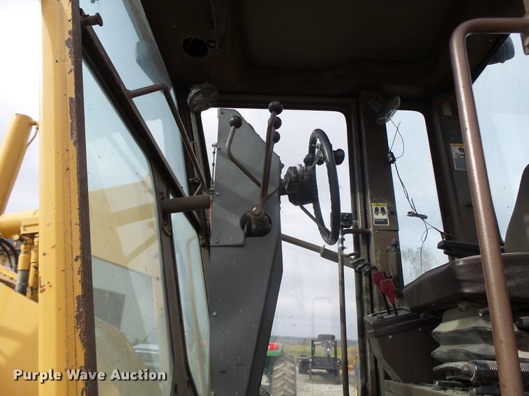 image for item K5595 1995 Champion 720A motor grader