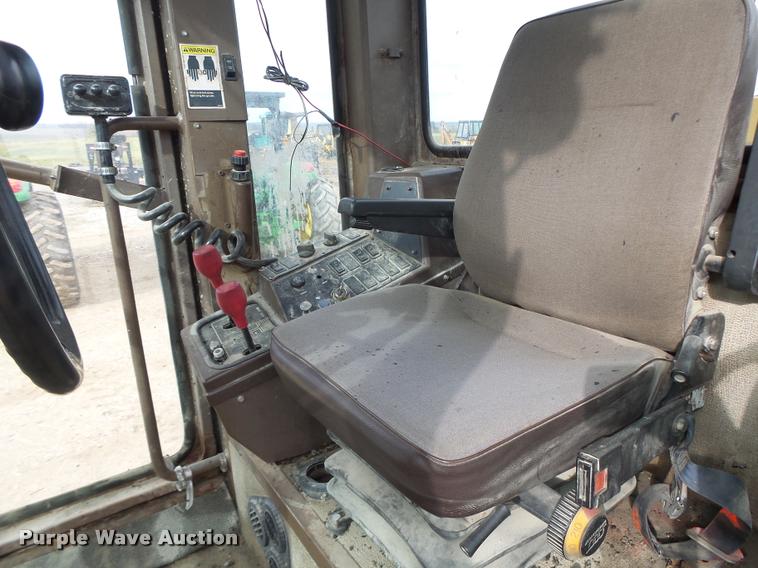 image for item K5595 1995 Champion 720A motor grader