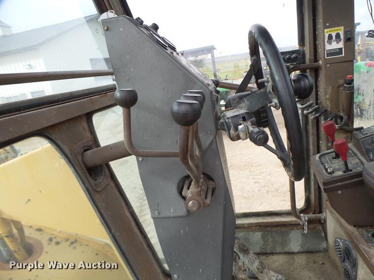 image for item K5595 1995 Champion 720A motor grader