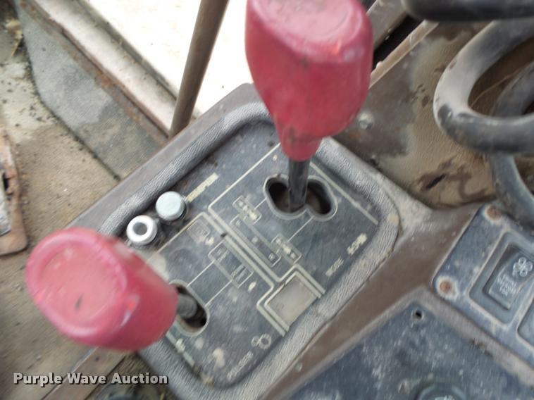 image for item K5595 1995 Champion 720A motor grader