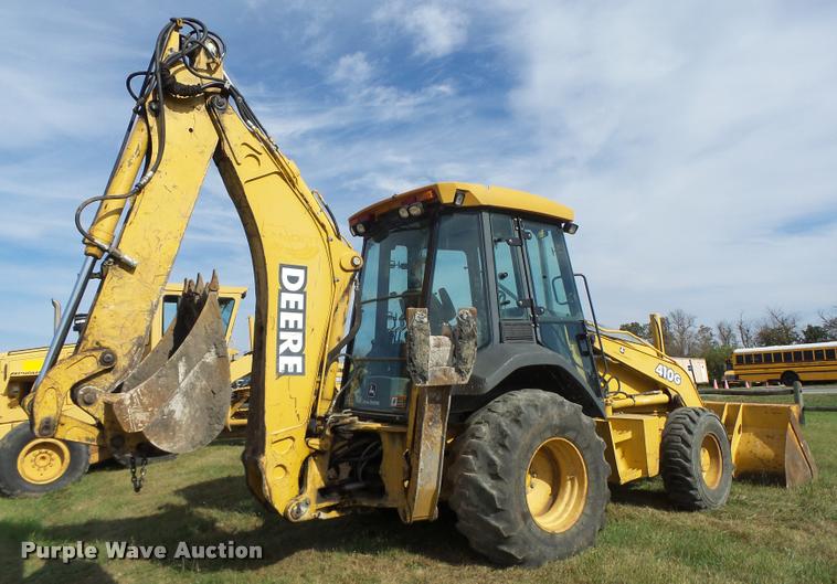 image for item K5603 2003 John Deere 410G backhoe