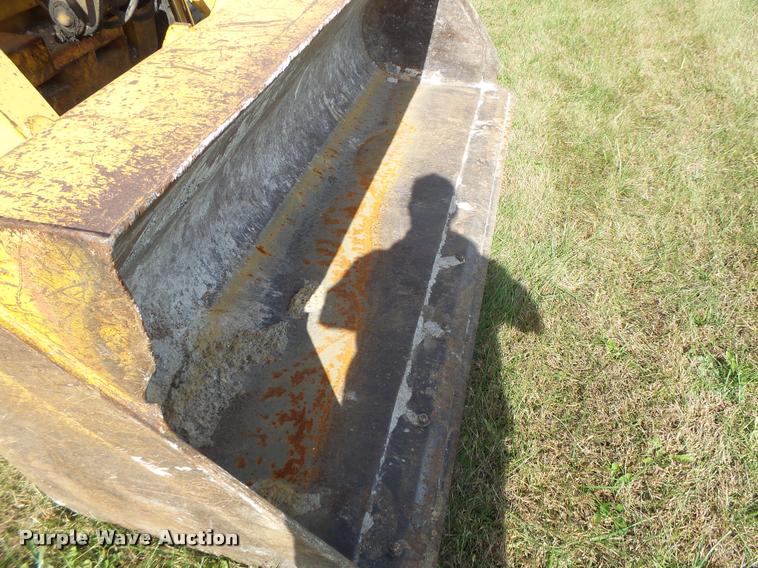 image for item K5603 2003 John Deere 410G backhoe