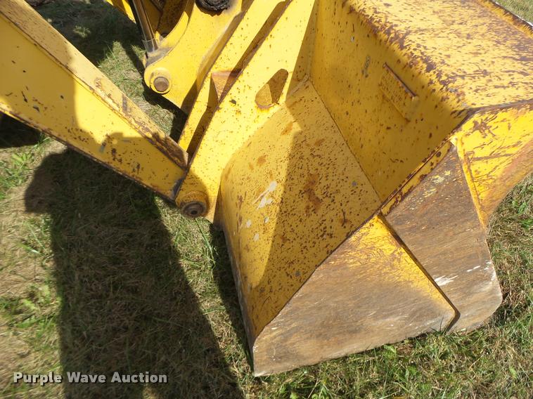 image for item K5603 2003 John Deere 410G backhoe