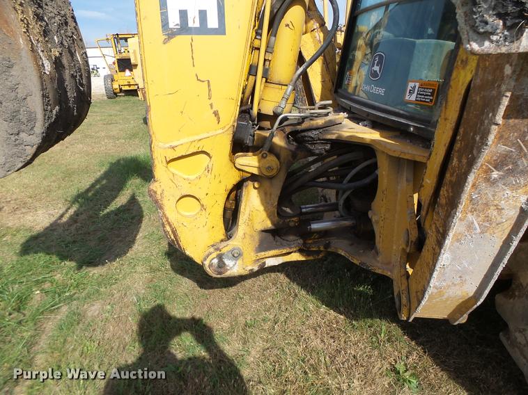 image for item K5603 2003 John Deere 410G backhoe