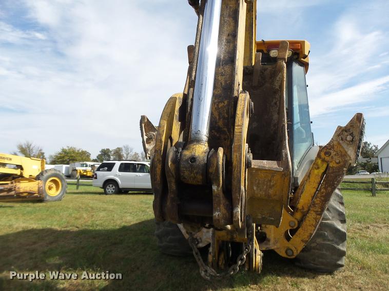 image for item K5603 2003 John Deere 410G backhoe