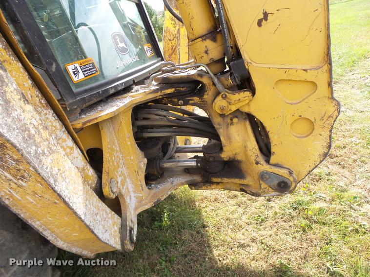 image for item K5603 2003 John Deere 410G backhoe