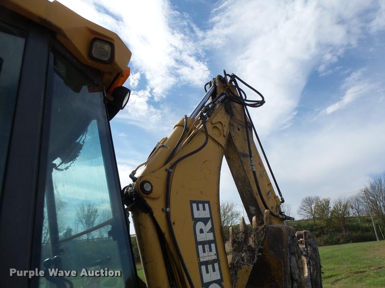image for item K5603 2003 John Deere 410G backhoe