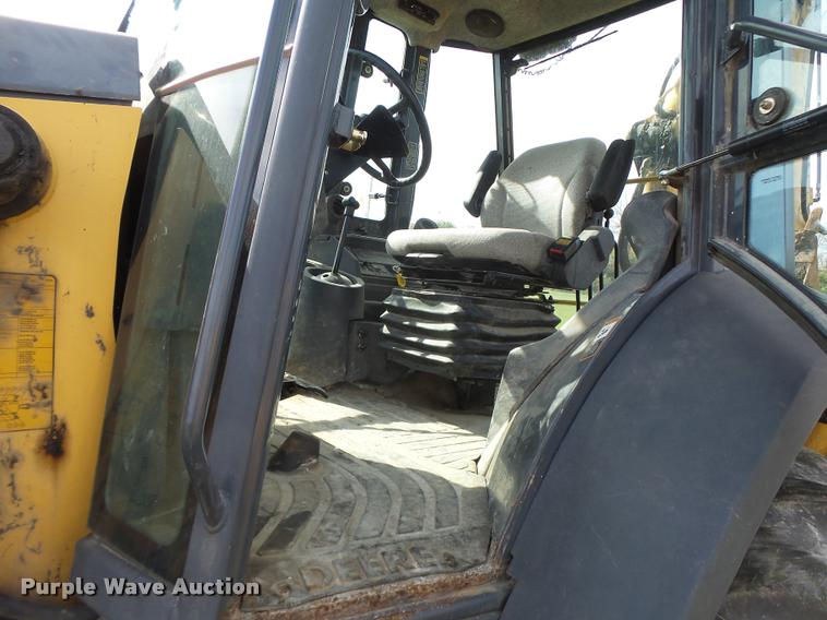 image for item K5603 2003 John Deere 410G backhoe