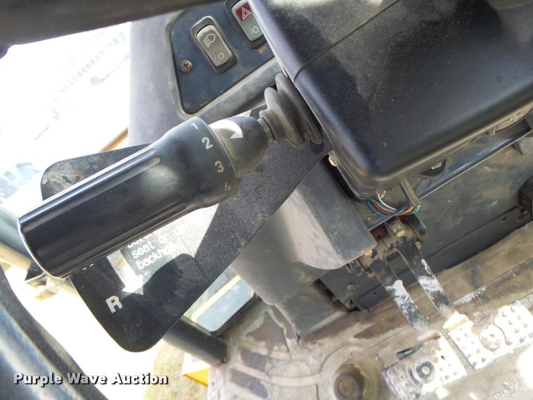 image for item K5603 2003 John Deere 410G backhoe