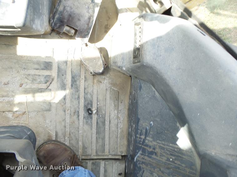 image for item K5603 2003 John Deere 410G backhoe