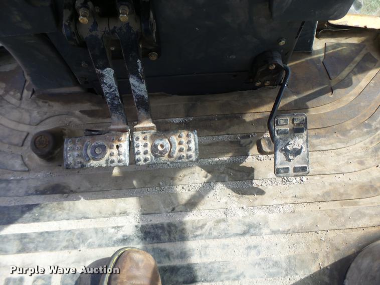 image for item K5603 2003 John Deere 410G backhoe