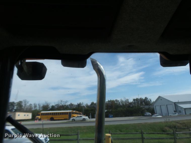 image for item K5603 2003 John Deere 410G backhoe