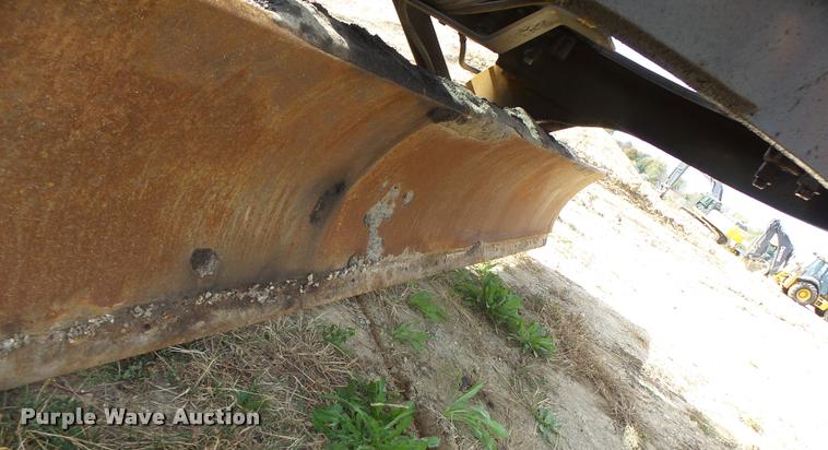 image for item K5604 1993 Champion 720A Series III motor grader