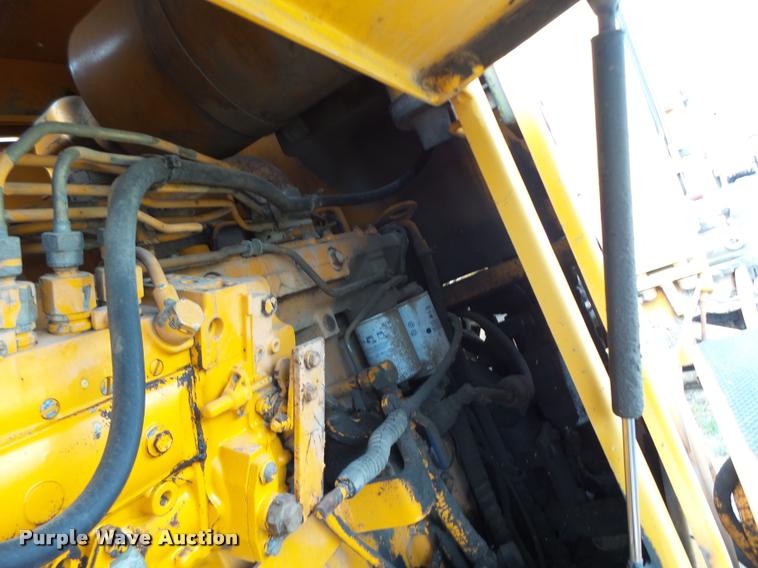 image for item K5604 1993 Champion 720A Series III motor grader