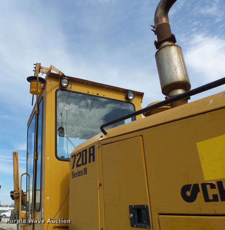 image for item K5604 1993 Champion 720A Series III motor grader
