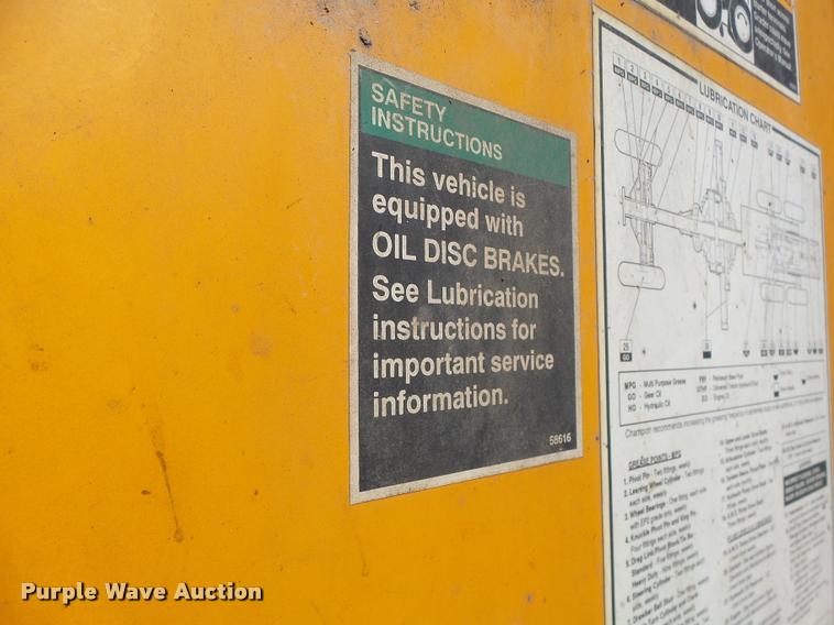 image for item K5604 1993 Champion 720A Series III motor grader