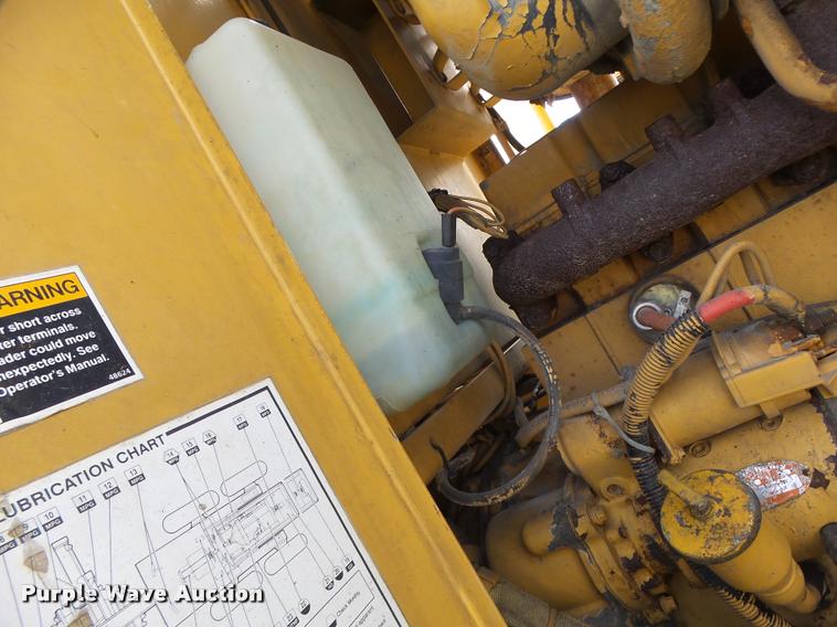 image for item K5605 1995 Champion 720A Series III motor grader