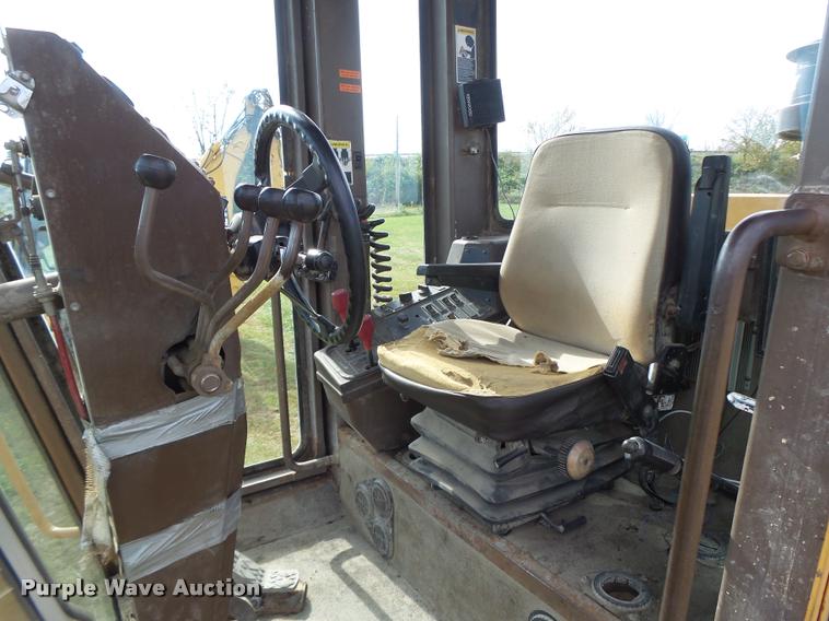 image for item K5605 1995 Champion 720A Series III motor grader