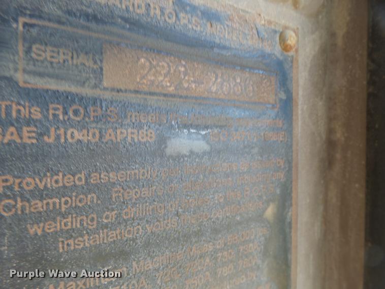 image for item K5605 1995 Champion 720A Series III motor grader