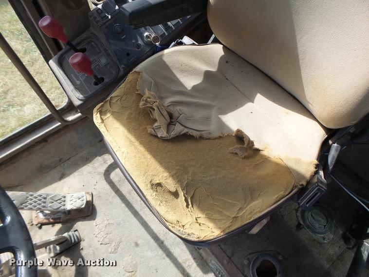 image for item K5605 1995 Champion 720A Series III motor grader