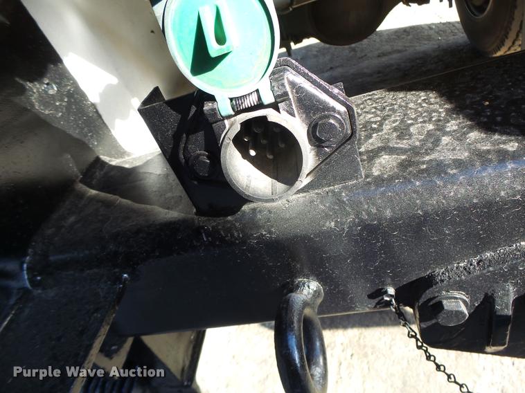 image for item K5612 2007 International 7300 bucket truck