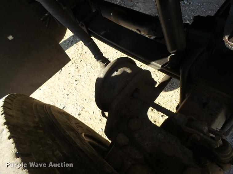 image for item K5612 2007 International 7300 bucket truck